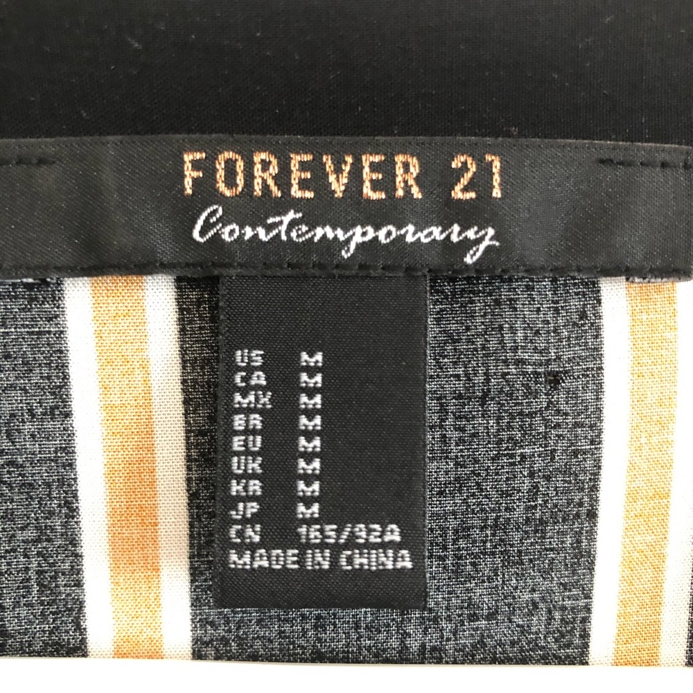 Forever 21 Dress👍🏼 - Picture 2 of 3